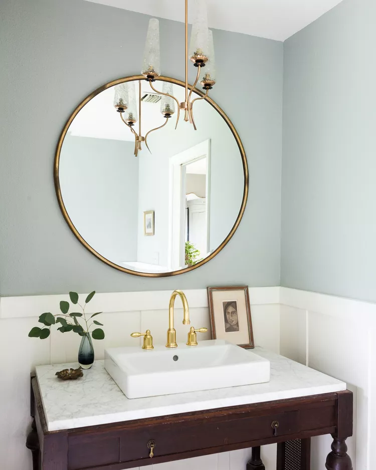 Antique-Style Bathroom Vanity